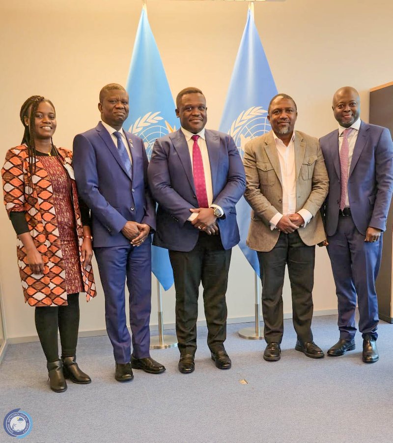 PHOTO-2025-10-22-17-25-04